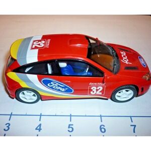 Hornby Scalextric 1/32 scale slot car ford focus wrc #32 Red Rally